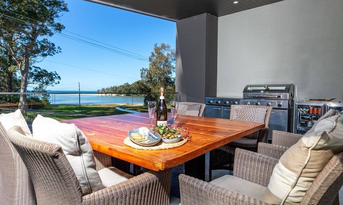 Huskisson House | Moona Sands - by Latitude South Coast