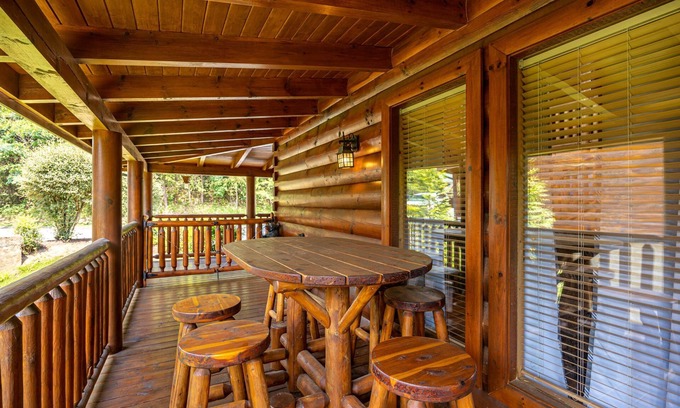 Sevierville Cabin | MooseBehaving - Two Bedroom Cabin