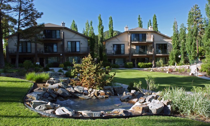 Woods Bay Hotel | Mountain Lake Lodge