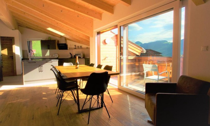 Fuegen Apartment | Mountain Penthouse Top 8 & 9