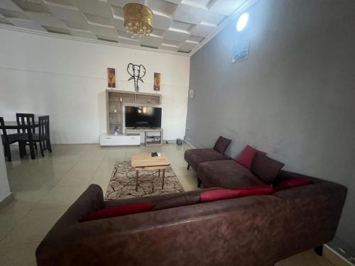 Pointe-Noire Apartment | Mpita proche de l'océan