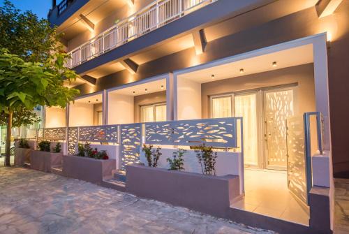 Potos Apartment | Mr & Mrs K Lofts