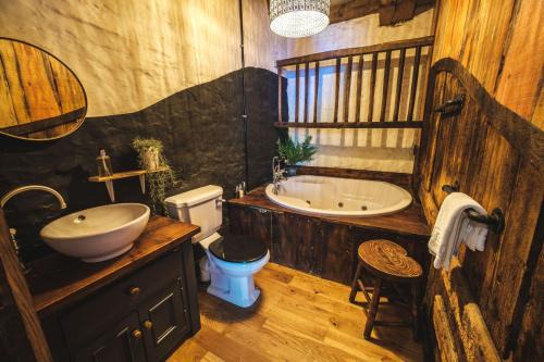 Fremington House | MS 14 The Shergar Suite