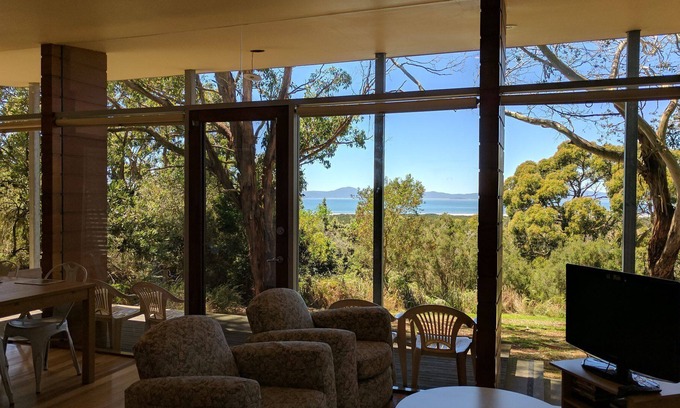 Yanakie Villa | Mt Singapore Villas- Wilsons Promontory Suite 2