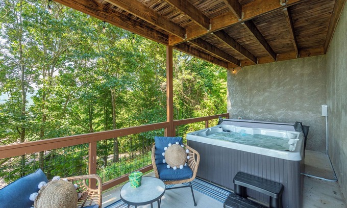 Burnsville Cabin | Mtn Cabin with Views, Hot Tub+Grill, Wood Stove, WiFi, Private & Close to Town.