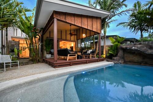Mudjimba House | Mudjimba Beachside Luxury