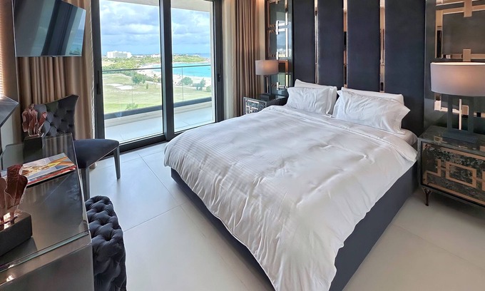 Maho Apartment | Mullet Bay Suites: Your Luxury Stay Awaits