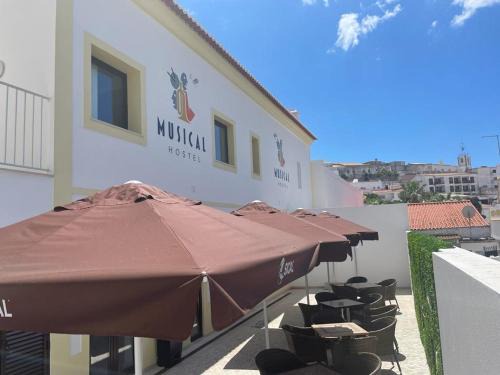 Albufeira Old Town Hostel | Musical Hostel