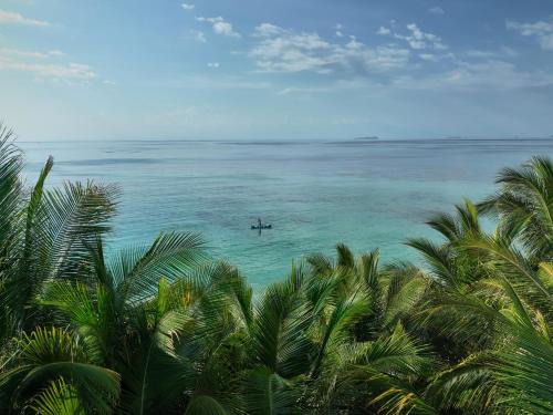 Sumbawa Barat Hotel | Myamo Beach Lodge