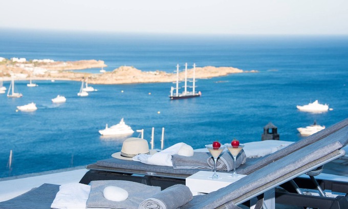 Psarou Villa | Mykonos Psarou Place