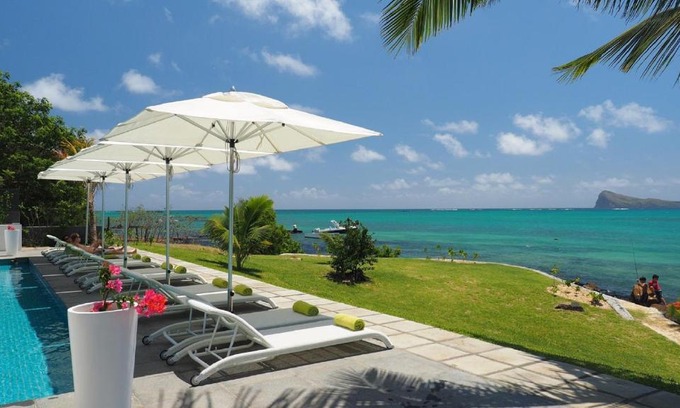 Cap Malheureux Apartment | Myra Seafront Suites with LOV