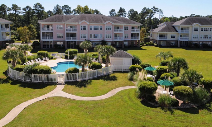 Central Myrtle Beach Hotel | Myrtlewood Villas