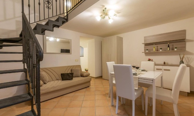 Meta Apartment | Narciso .