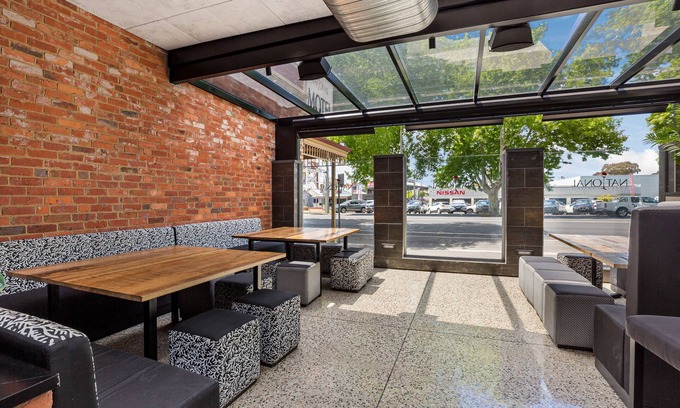 Bendigo Hotel | National Hotel Complex and Bendigo Central Apartments