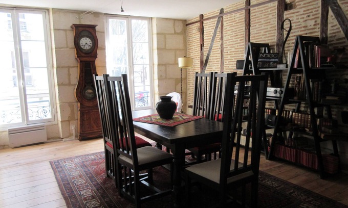 Agen Apartment | Near Agen station and historic center, atypical loft with patio