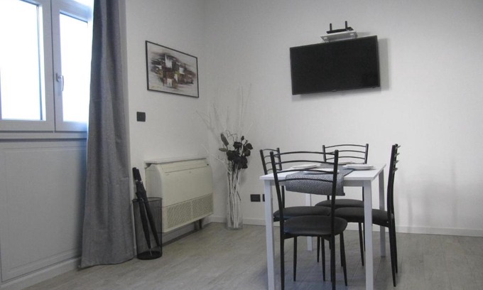 Isola del Bosco - Delle Corti Apartment | Near Milan