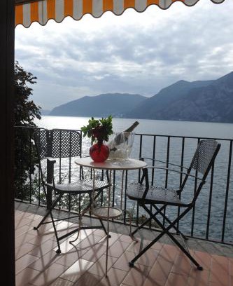 Marone Apartment | Nest on The Lake