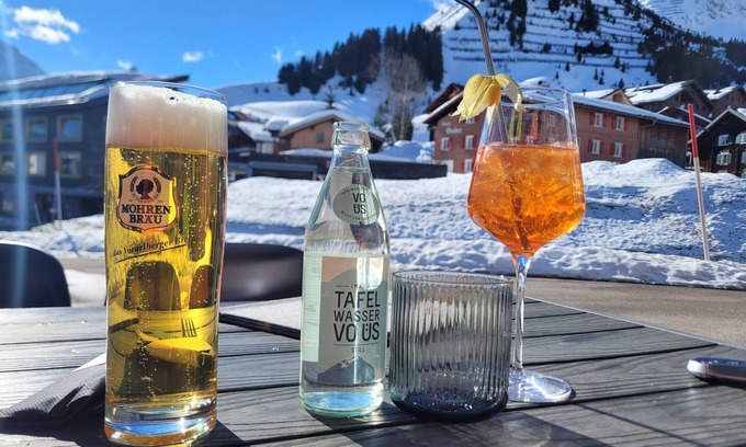 Bach Apartment | Neu! Ferienwohnung Alpenblume für 2 Personen mit Terrasse und überdachtem Balkon