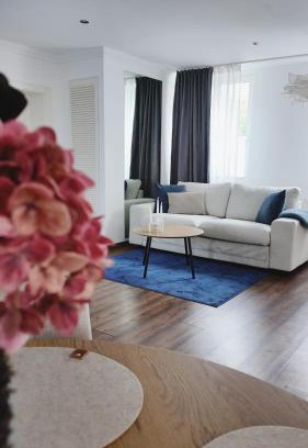 Glauchau Apartment | Neu! FeWo Glauchau am Schloss Wlan Netflix Disney