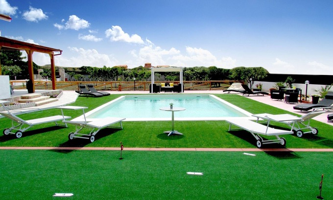 Sorso Villa | New 5 Bedroom Villa Set In One Acre Garden, Tennis, Heated Pool Close To The Sea