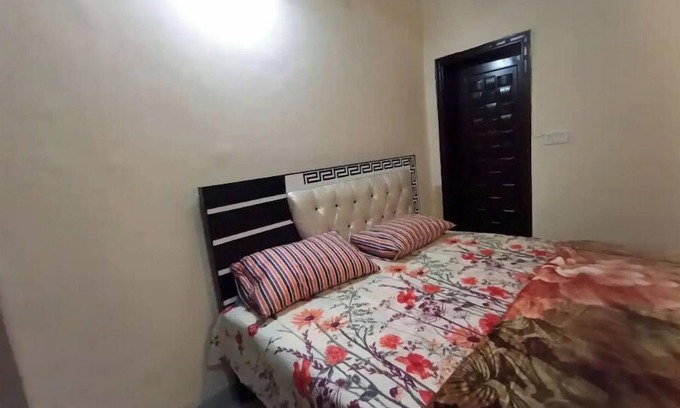 Lahore House | New 5BR Family House at Prime Location of Lahore