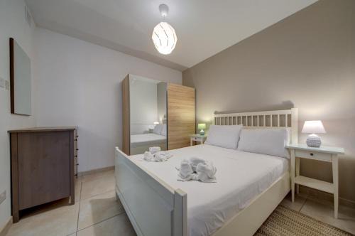 Bugibba Apartment | New apt by SF HOMES - Close to the beach