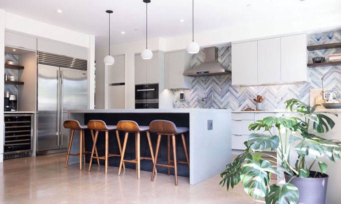 Bryker Woods House | *NEW Central Austin | Sleeps 12 - WalkerVR Firefly
