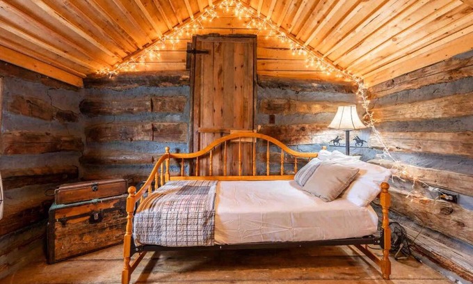 Lake George Ski Chalet | New! Charming Cabin in Colorado National Forest