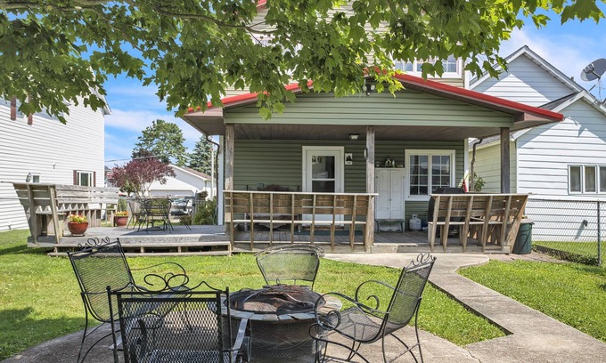 Canaan Valley House | NEW! Home Port - Spacious Retreat in Prime Location