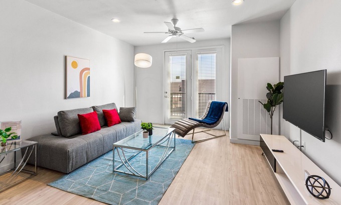 Midland Apartment | New Luxury Apartments by Barsala