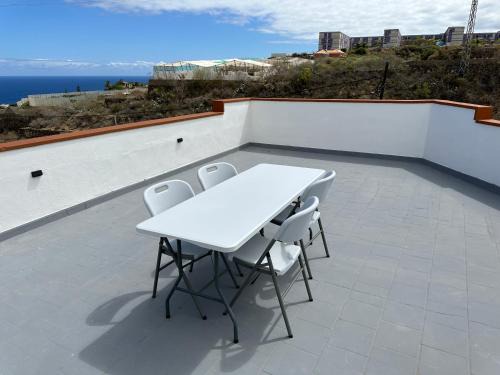 Buen Paso Apartment | New modern apartment, Scandinavian style, ocean view, huge terrace