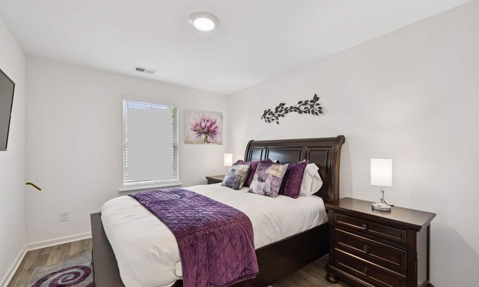 Spring Hill House | Newly built Charming 3-bedroom townhome with amenities Spring Hill