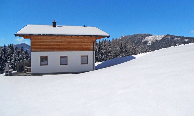 Eben im Pongau House | Nice apartment in villa for 12 guests with WIFI, TV and terrace