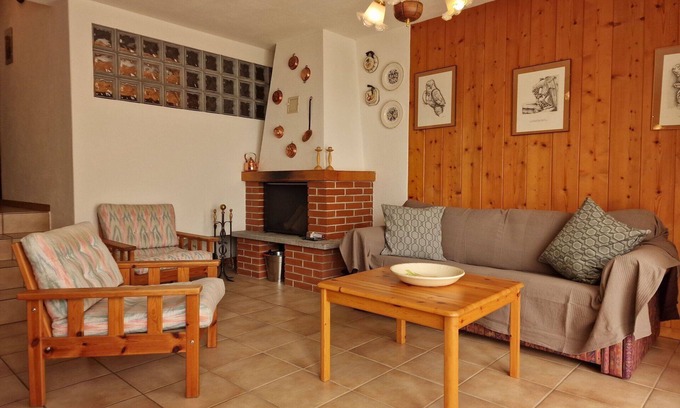Airolo Apartment | Nice apartment for 4 guests with WIFI, TV, patio and panoramic view