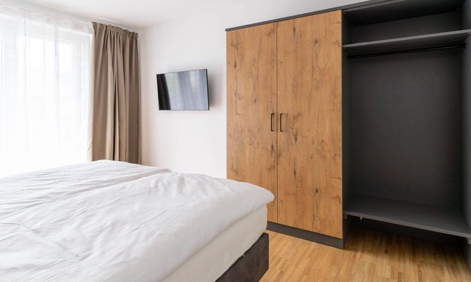Fronhausen Apartment | Nice apartment for 4 people with WIFI, TV and patio