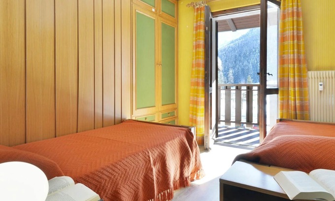 Canazei Apartment | Nice apartment for 6 guests with WIFI, TV and terrace