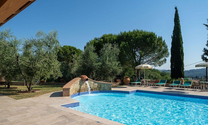 Peccioli Apartment | Nice apartment for 7 guests with A/C, pool, WIFI, TV, pets allowed and panoramic view