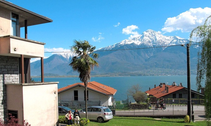 Aurogna Apartment | Nice apartment for 9 people with WIFI, hot tub, TV, patio and pets allowed