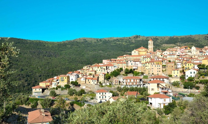 Pietrabruna House | Nice apartment in villa for 2 people with WIFI
