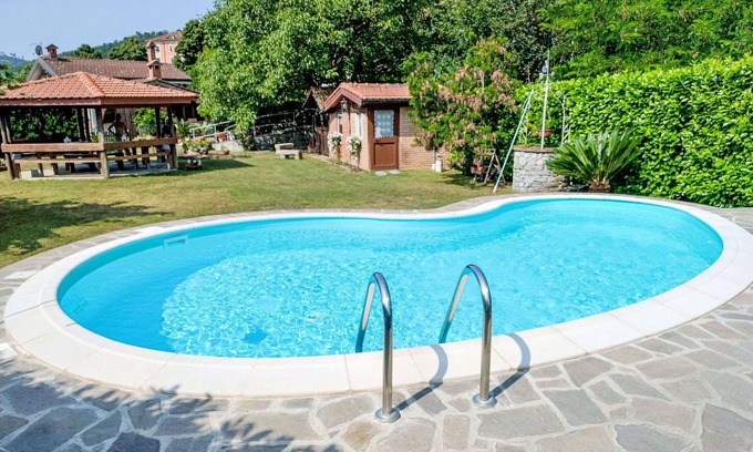 Casarza Ligure Apartment | Nice apartment for 6 guests with WIFI, private pool, A/C, TV and terrace