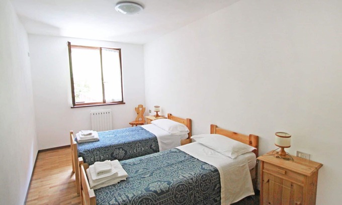 Tiarno di Sotto Apartment | Nice apartment with WIFI, pool, TV, terrace, pets allowed and parking, close to Riva Del Garda