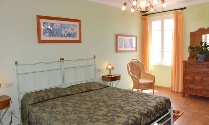 Valloria Apartment | Nice apartment for 4 people with WIFI, TV and terrace
