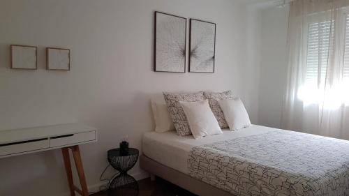 La Californie Apartment | Nice: Bel Appartement Vue Mer avec Grande Terrasse