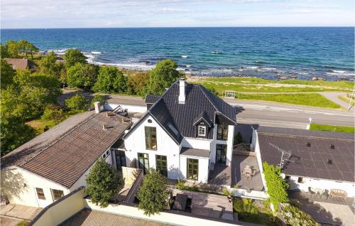 Sandkaas House | Nice Home In Allinge With Wifi
