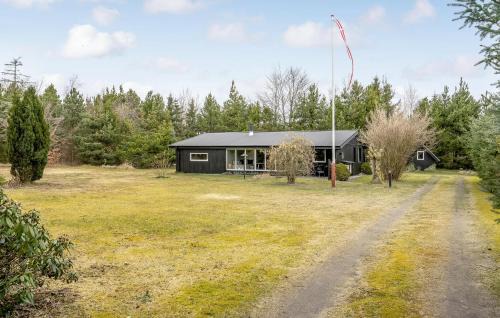 Hou House | Nice Home In Hals With Wifi