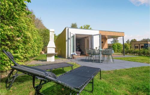 Heinkenszand House | Nice Home In Heinkenszand With Sauna