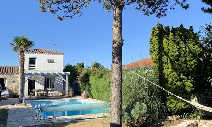 La Bree-les-Bains House | Nice villa in la Bree les bains for 8 people with swimming pool, 300 m from the beach