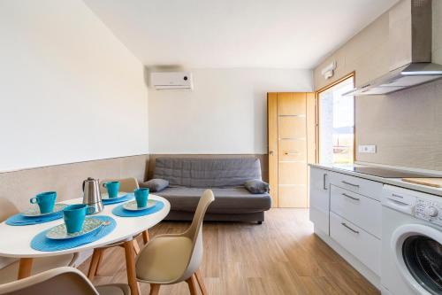 Pujaire House | Nido