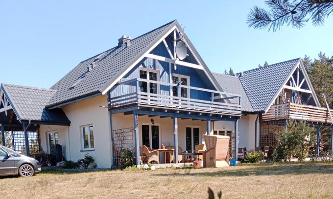 Bialogora Apartment | Niebieski dom