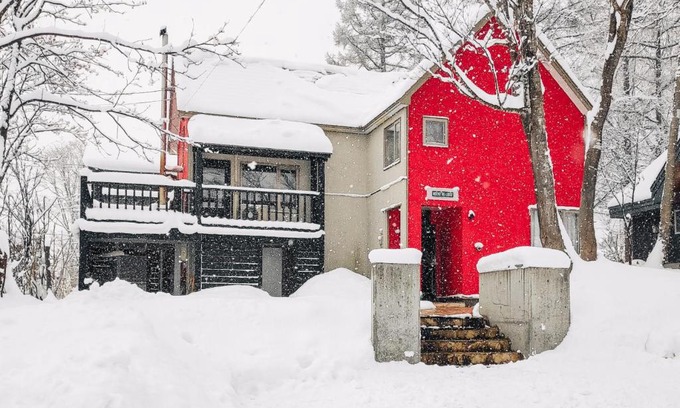 Hirafu House | Niseko Ski Lodge - Hirafu